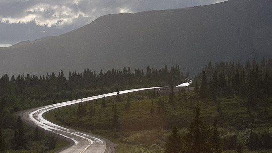 Die einzig befahrbare Straße in den Denali National Park