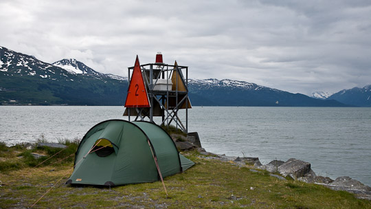 Port Valdez - Zelten mit Ausblick auf die Columbia Bay