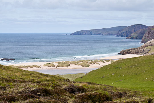 Erster Blick auf die Dünen der Sandwood Bay